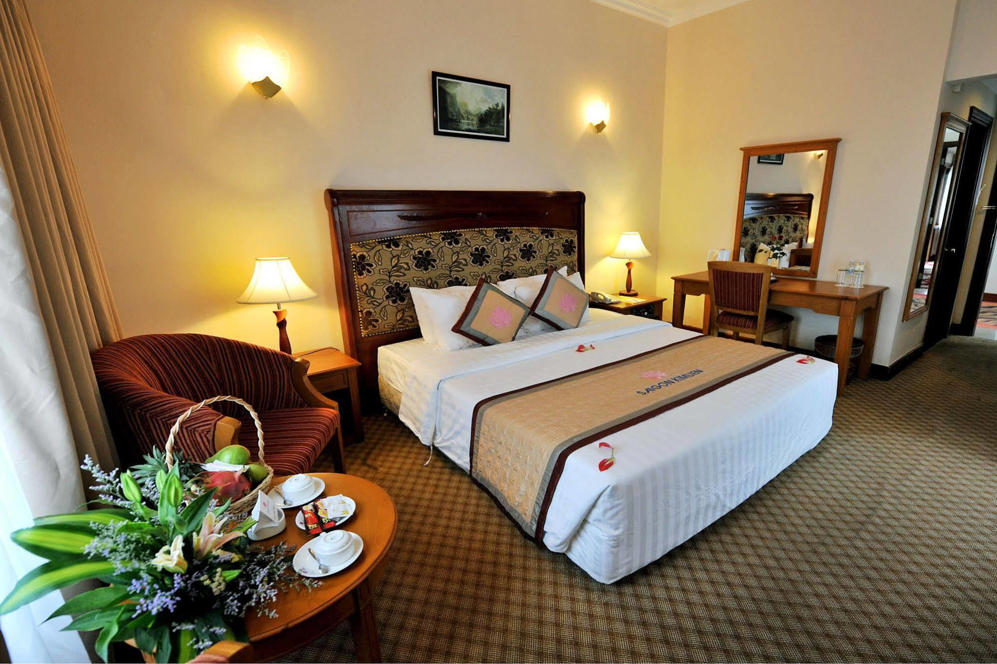 Saigon Kimlien Resort Cualo Cửa Lò Kültér fotó